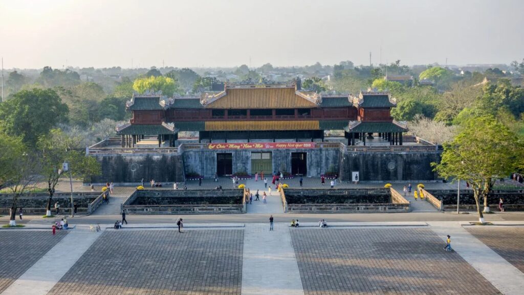 24 Giờ Lang Thang Ở Huế, Khám Phá Tinh Hoa Văn Hoá Cố Đô